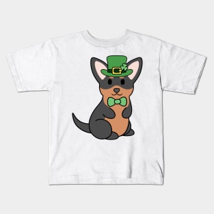 St Patrick Black and Tan Chihuahua Kids T-Shirt